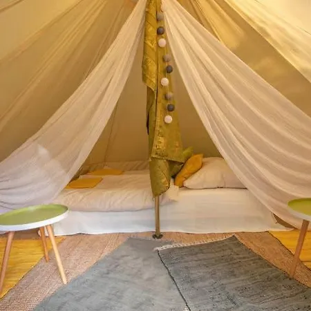 Into The Glamping - Oak Οργανωμένο κάμπινγκ Markt Nordheim